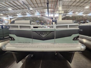 2026 Avalon Venture 21' Quad Lounger – Koolfab Charcoal | Platinum Edition