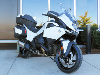 2027 CFMOTO 450NK Nebula White