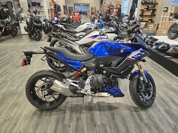 2026 BMW F 900 XR Sport