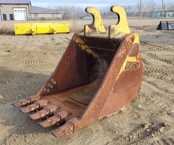 Brandt 200 Series 60 inch Hydraulic Tilting Bucket