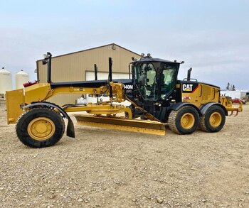 2022 Komatsu GD655 7 Motor Grader w/ Snow Wing