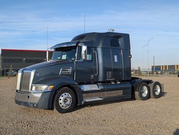 2020 Western Star 5700XE T/A Truck Tractor Dbl Bunk