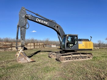 2022 John Deere 1023E Diesel Compact Tractor