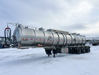 2013 Brenner TC407 42 m3 Stainless Steel Tridem Tanker Trailer