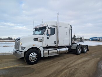 2022 Western Star 49X T/A Sleeper Truck Tractor