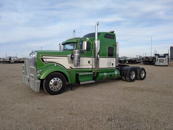 2021 Kenworth W900 Glider T/A Sleeper Truck Tractor