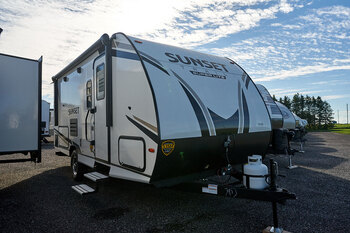 2023 CrossRoads RV Sunset Trail SS188BH