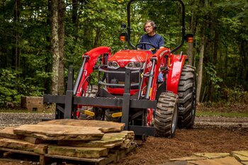 MF 2800 E Series Compact Tractors | 48.8 57.3 HP