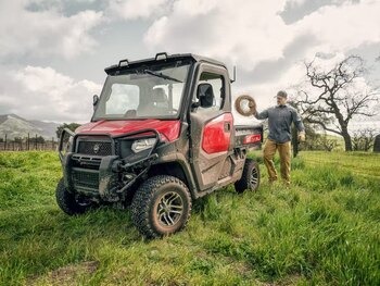 60 Month/2,000 Hour Premier Protection Plan³ + 0% DEALS¹ OR Cash Back Offers²