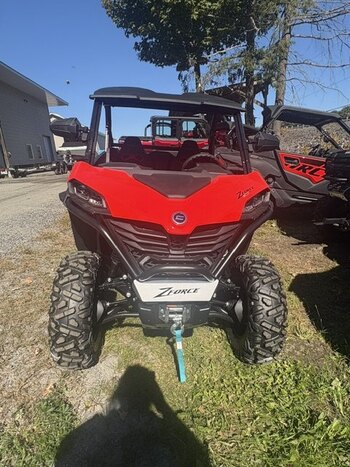 2026 CFMOTO ZFORCE 800 TRAIL Magma Red