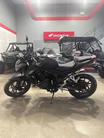 2025 Honda CB750 ABS