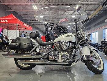 2022 Kawasaki NINJA 650 KRT EDITION 20,793 KM