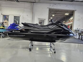 2024 Yamaha GP SVHO