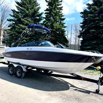 2025 MONTEREY M22 BOAT SHOW PRICES NOW!