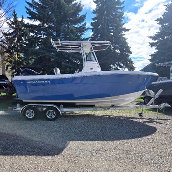 2022 Aquasport 2100 W/200HP MERCURY