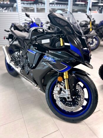 2026 Yamaha YZF R1M
