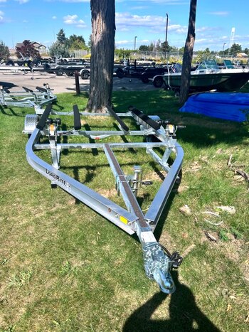 Loadrite 20/22 FT TRITOON TRAILER