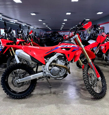 2024 YAMAHA XT250 ONLY 1831KM!