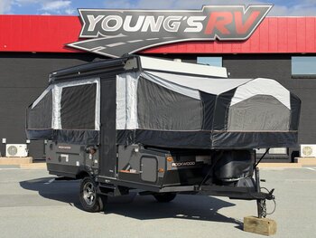 2022 FOREST RIVER ROCKWOOD FREEDOM 2318G