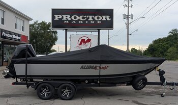 2022 Bayliner M15 with 40HP Mercury Outboard Low Hours 89Hrs!!!