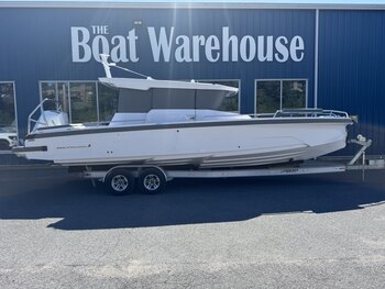 2025 Axopar 29 XC Cross Cabin Demo