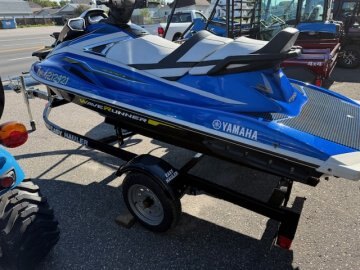 Yamaha VX Cruiser HO