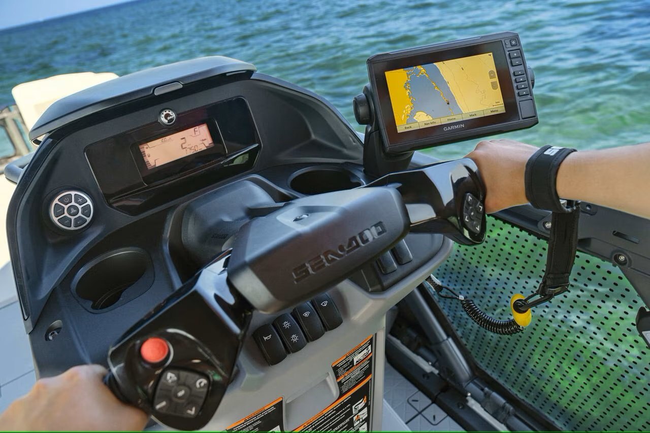 seaページ 2025 Sea-Doo Switch Cruise 21 - 230 hp Marine Blue | BRP, Aprilia