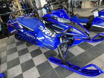 2025 Yamaha SIDEWINDER SRX LE EPS