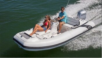 Walker Bay Generation 525 DLX