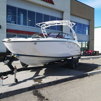 Yamaha AR250 Better Than Boat Show Pricing!