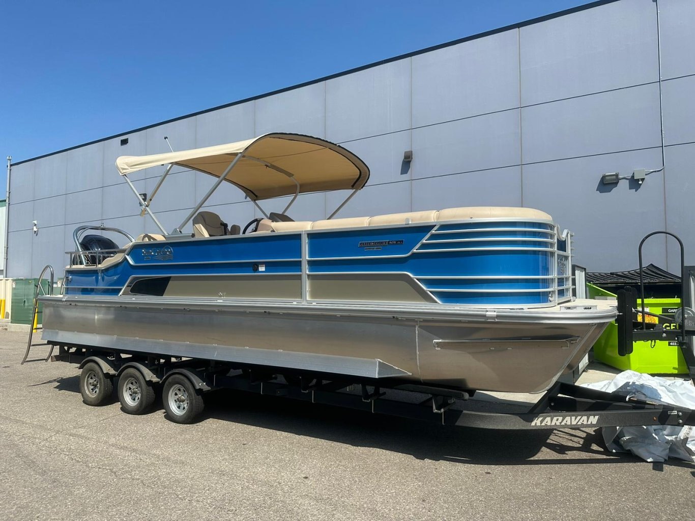 SunCatcher Elite 326DLXSS With Yamaha VF250XB