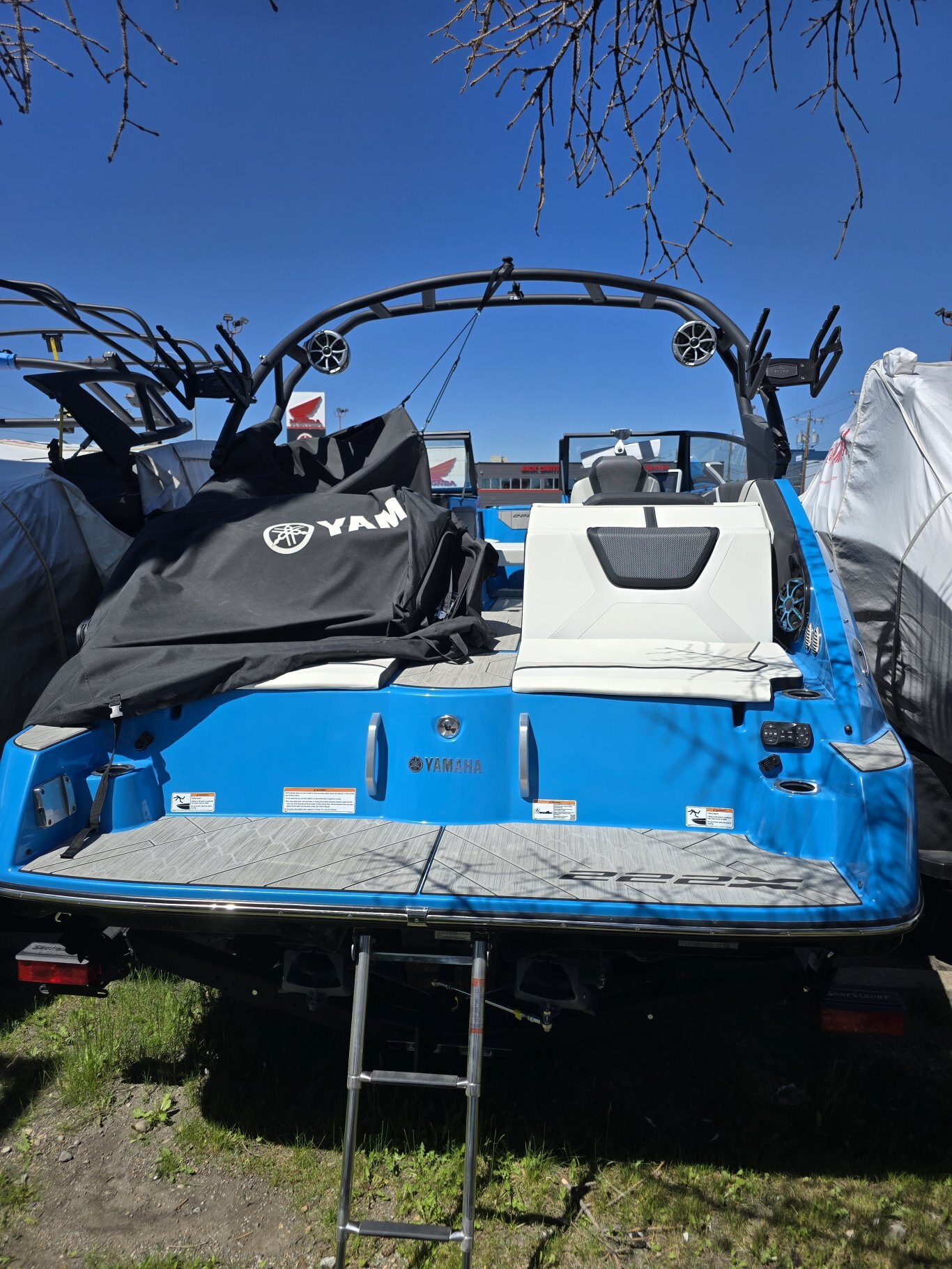 2023 Yamaha 222XD w/trailer