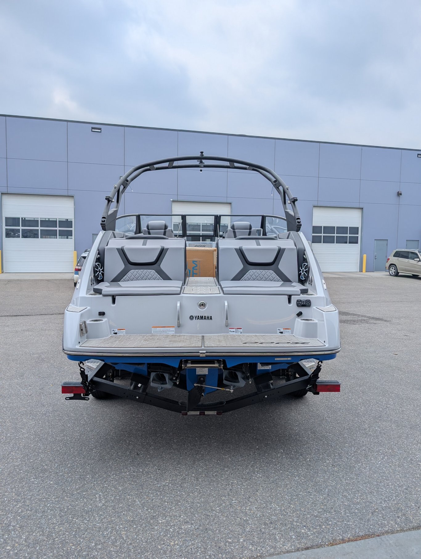 2024 Yamaha 222XE Space Blue