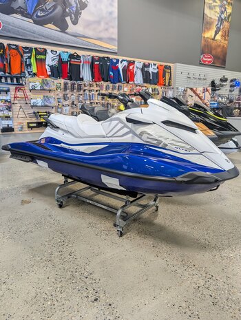 2025 Yamaha FX Cruiser SVHO White