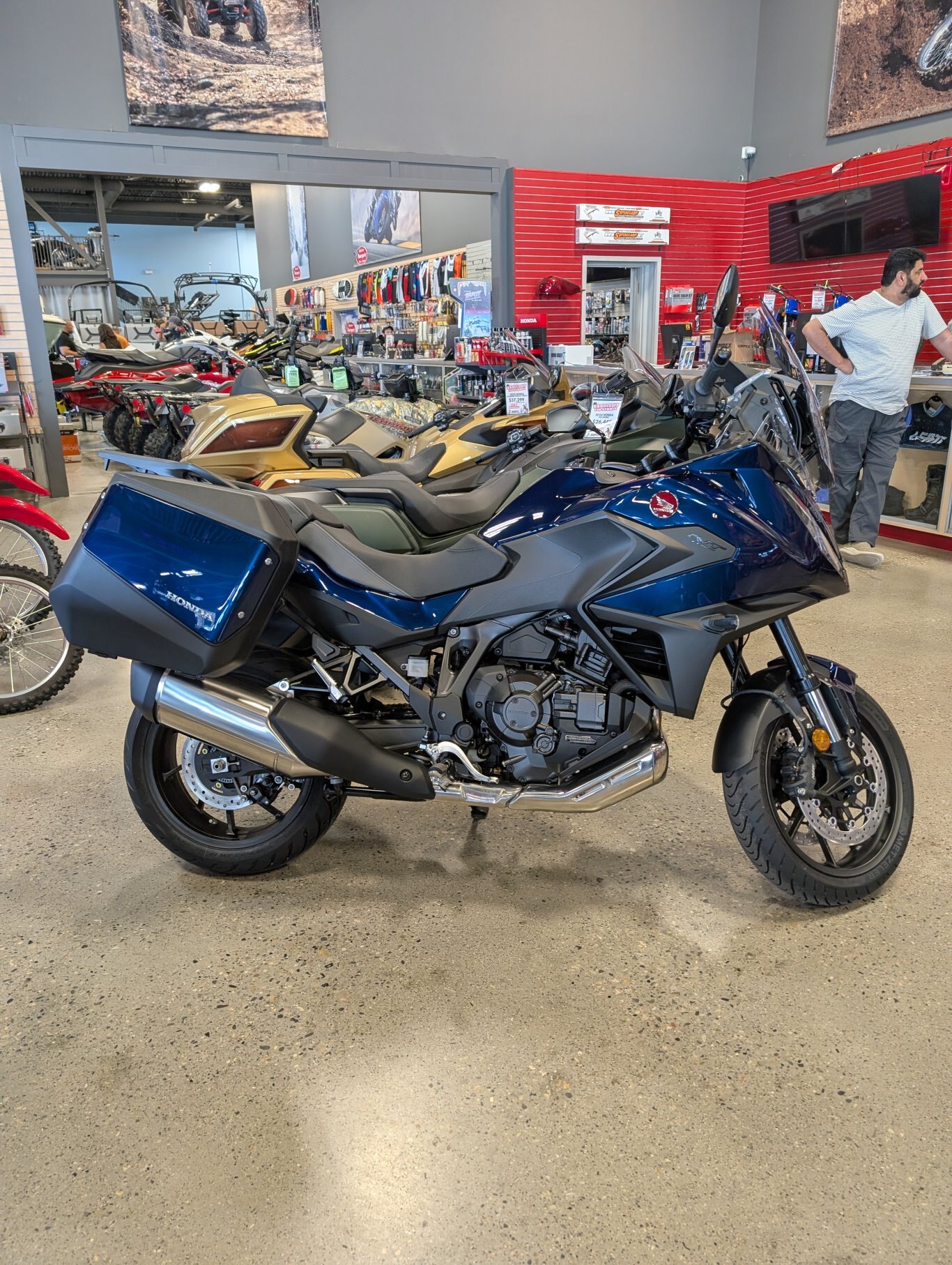 2025 Honda NT1100 DCT