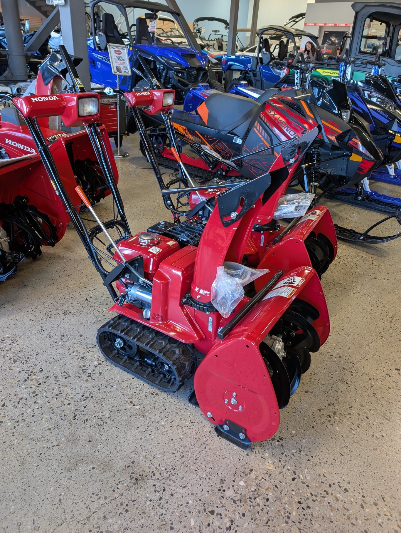 Honda 55cm (22in), Track Drive ES HSS622CTD1