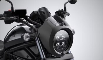 2026 Honda Rebel 1100 Mat Beta Silver Metallic