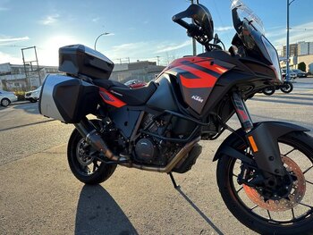 2024 KTM 1290 SUPER ADVENTURE S GREY