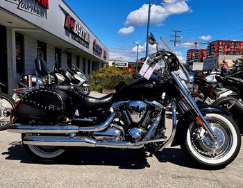 2010 Thunderbird 1600