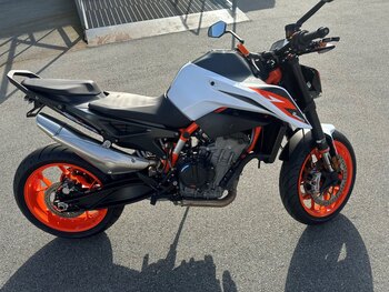 2025 KTM 890 Adventure R
