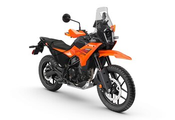 2025 KTM 390 Duke ORANGE
