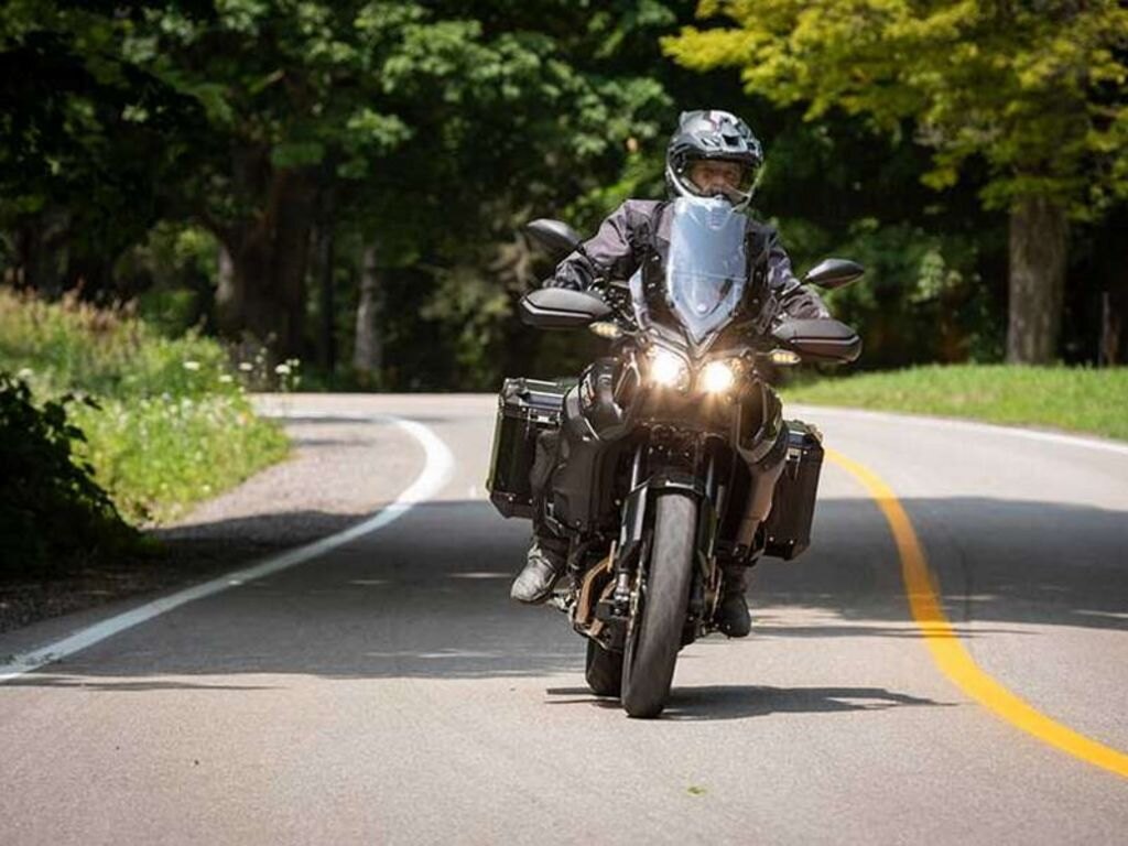 2024 Yamaha Super Tenere ES