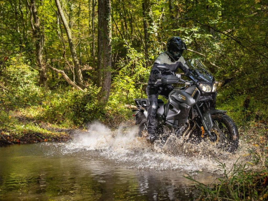 2024 Yamaha Super Tenere ES