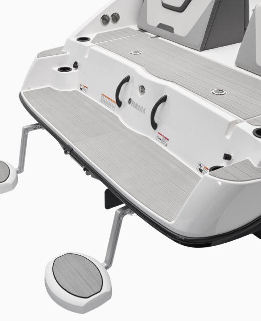 2025 Yamaha AR220 Black