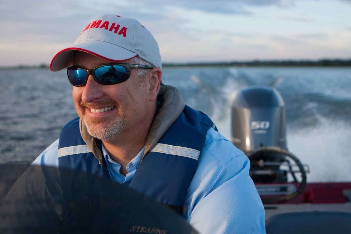 Yamaha F50 gris bleuté métallisé