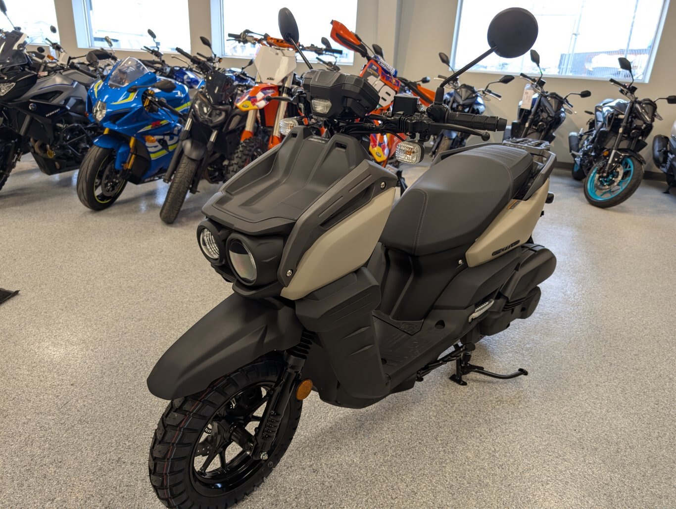 Yamaha BWS 125 Gris Mat 2024
