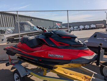 2023 SEA DOO SPARK TRIXX SEULEMENT 45 HEURES REMORQUE INCLUSE ! SPÉCIAL DE FIN DE SAISON ! 8995$ PLUS TAXES ET ENREGISTREMENT