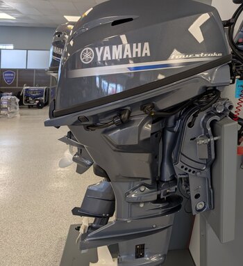 NEW YAMAHA F25, 20 INCH SHAFT, ELECTRIC START.