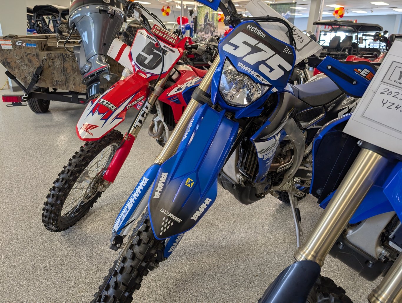 2023 YAMAHA WR250F WITH ONLY 19 HOURS!! JUST TRADED!