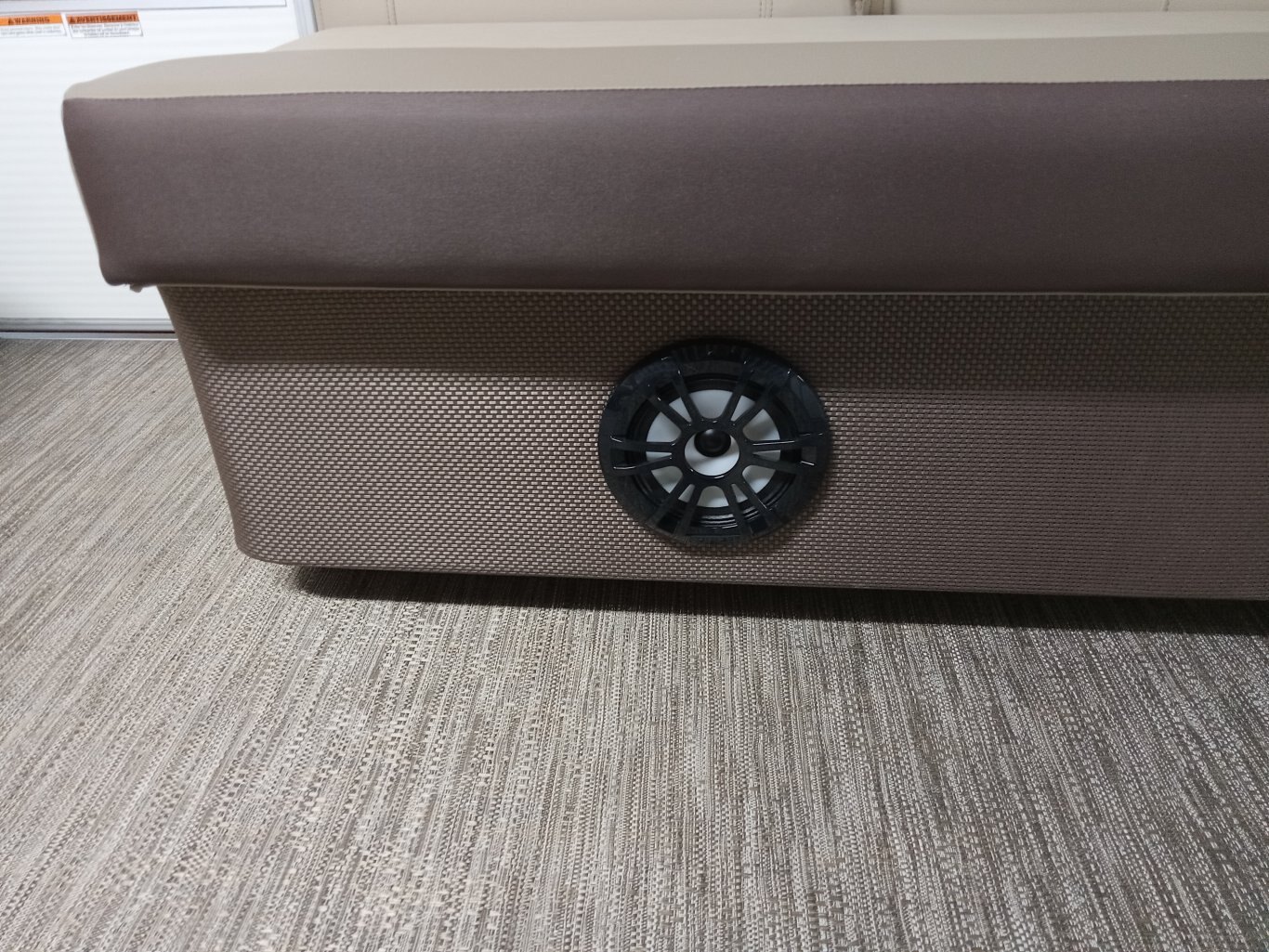 2023 GODFREY SW 2086 BANQUETTE DIVISÉE